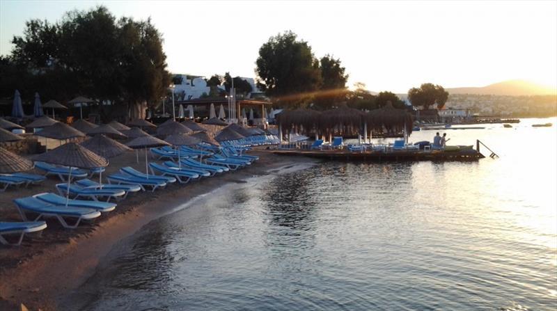 Breeze Beach Hotel By Prestij Gümbet Dış mekan fotoğraf